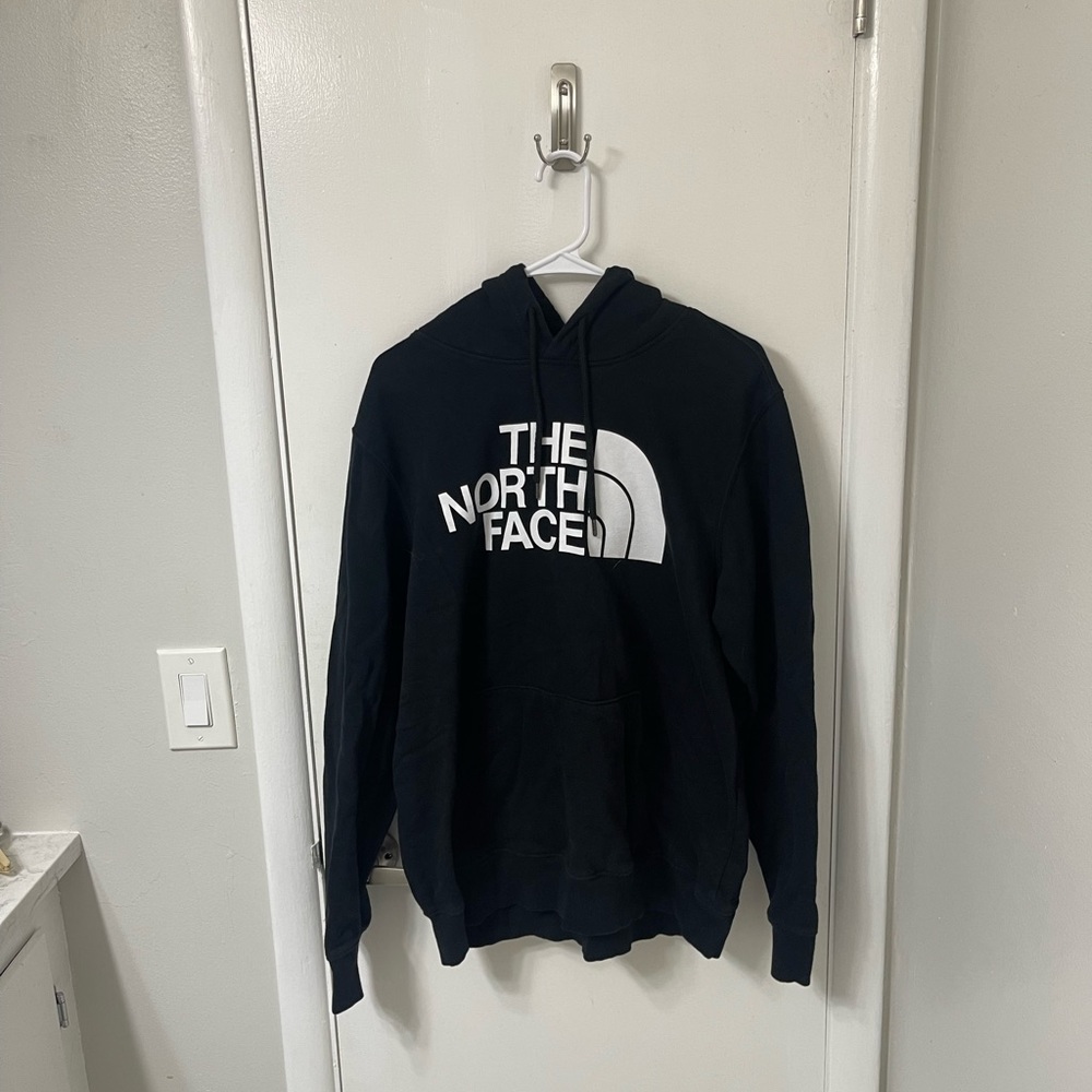 Men’s North Face Hoodie